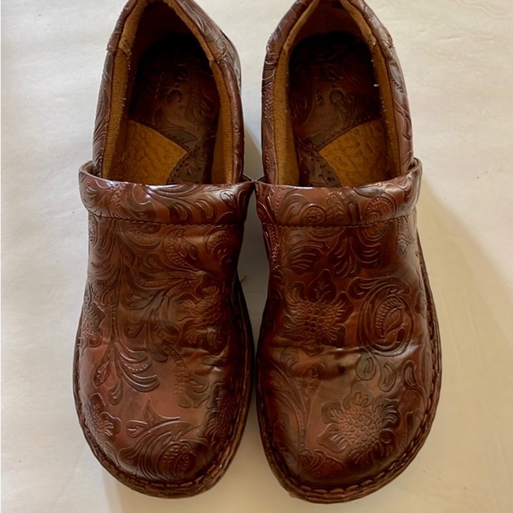 BOC Clogs (8) - Picture 2 of 2